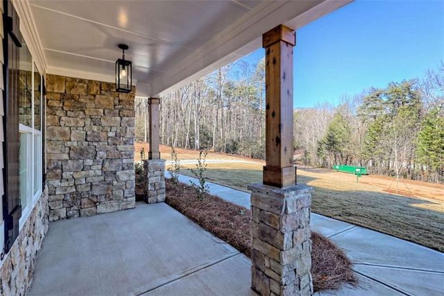 162 Northern Spy Drive, Clarkesville, GA 30523