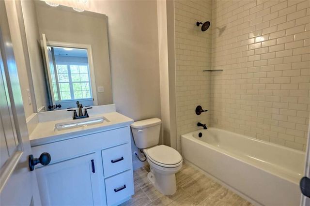 162 Northern Spy Drive, Clarkesville, GA 30523