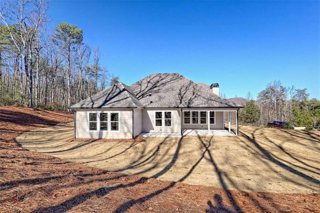 162 Northern Spy Drive, Clarkesville, GA 30523