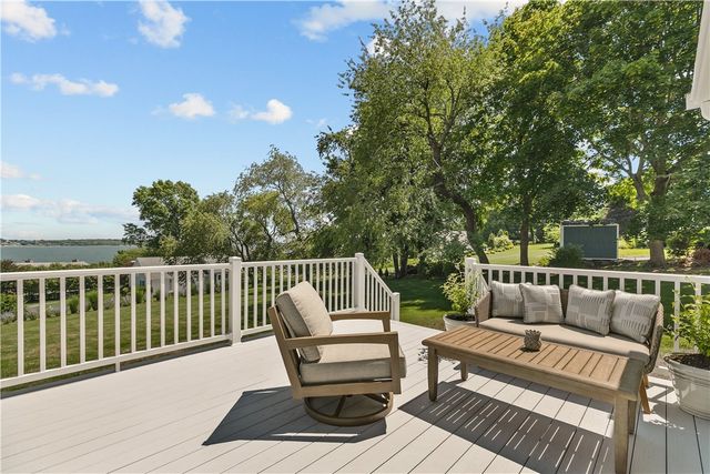259 Taylor Road, Portsmouth, RI 02871