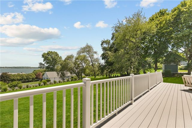 259 Taylor Road, Portsmouth, RI 02871