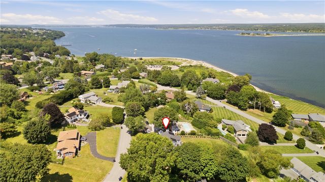 259 Taylor Road, Portsmouth, RI 02871
