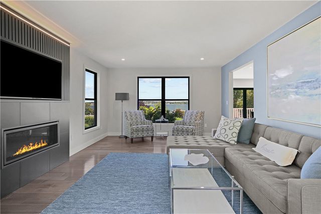 259 Taylor Road, Portsmouth, RI 02871