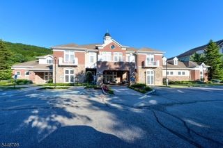 2107 Warrens Way 107, Wanaque Boro, NJ 07465