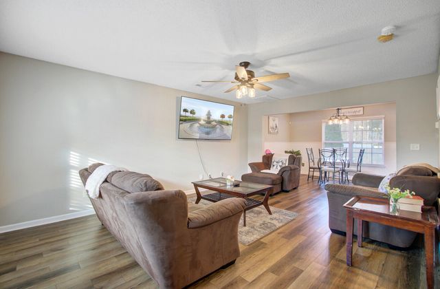 230 Lindy Creek Road, Goose Creek, SC 29445