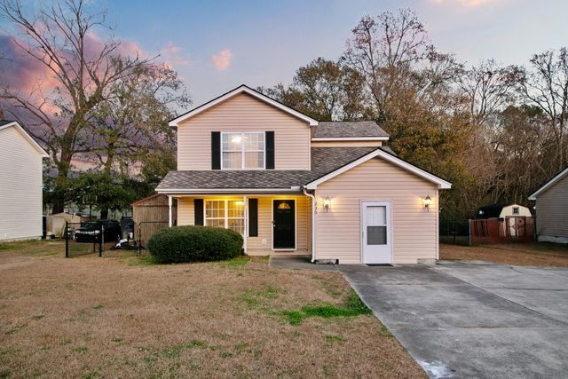 230 Lindy Creek Road, Goose Creek, SC 29445