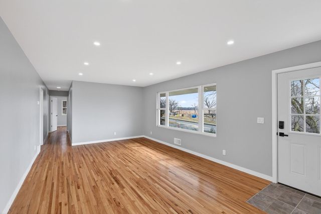 8912 Tretbaugh Drive, Bloomington, MN 55431