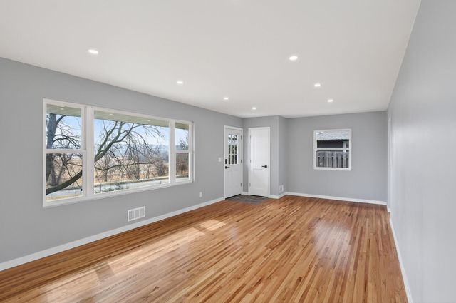 8912 Tretbaugh Drive, Bloomington, MN 55431