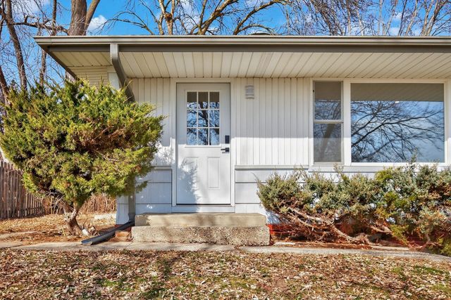 8912 Tretbaugh Drive, Bloomington, MN 55431