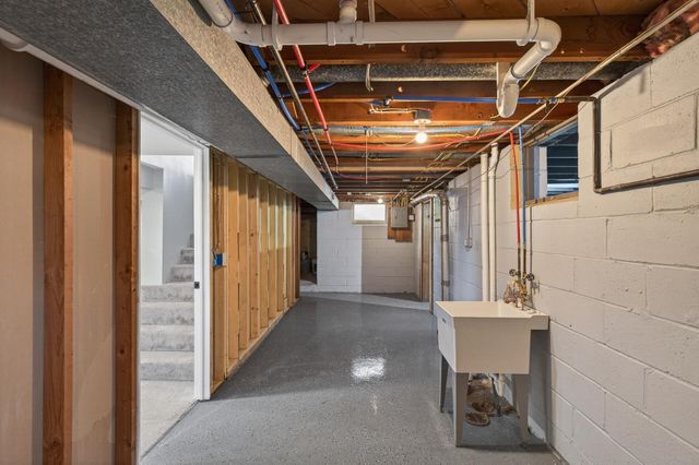 8912 Tretbaugh Drive, Bloomington, MN 55431