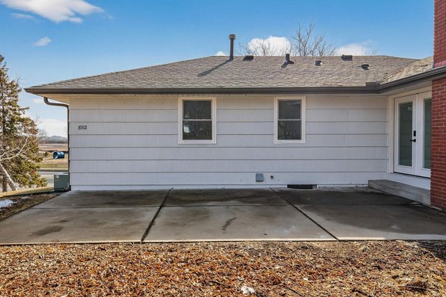 8912 Tretbaugh Drive, Bloomington, MN 55431