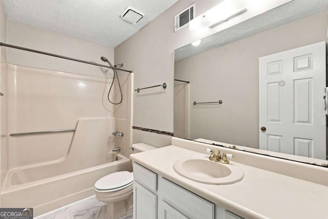 136 Sterling Court, Alpharetta, GA 30004