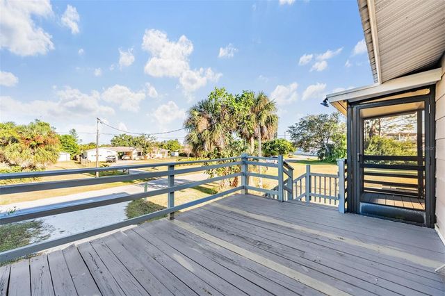 208 S CANAL STREET, Ruskin, FL 33570