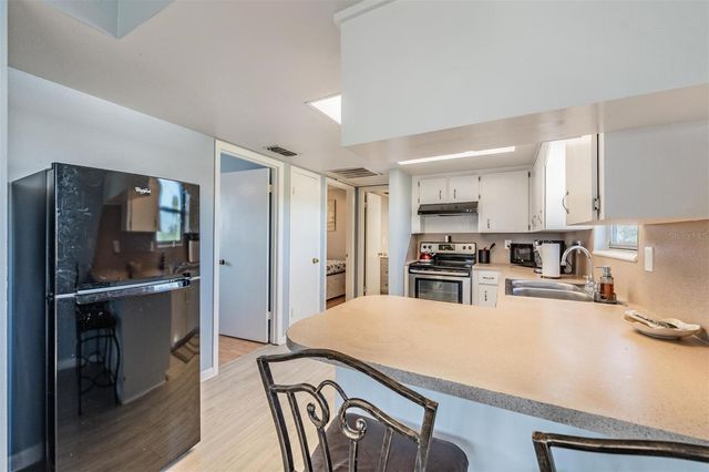 208 S CANAL STREET, Ruskin, FL 33570