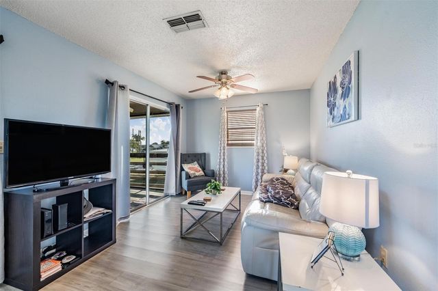 208 S CANAL STREET, Ruskin, FL 33570