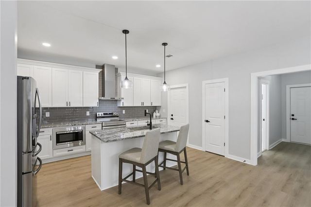 3189 B Jackson, Hapeville, GA 30354