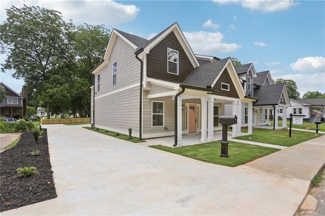 3189 B Jackson, Hapeville, GA 30354