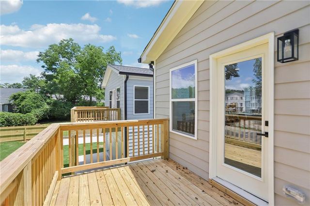 3189 B Jackson, Hapeville, GA 30354