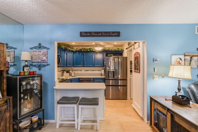 106 LAKE PINE Circle D-2, Greenacres, FL 33463