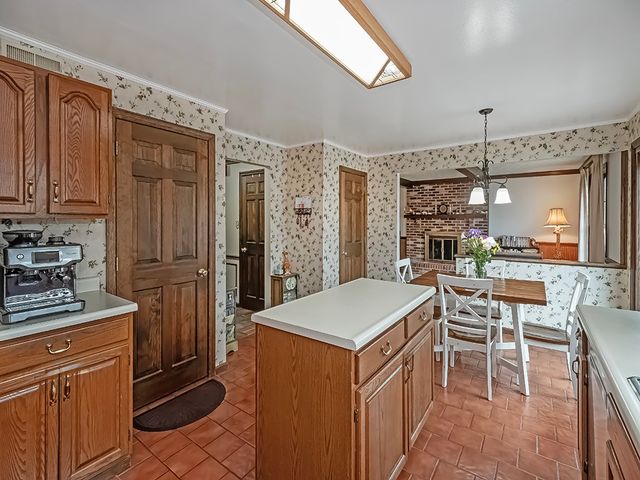 402 Dorseyville Rd, O'hara, PA 15215