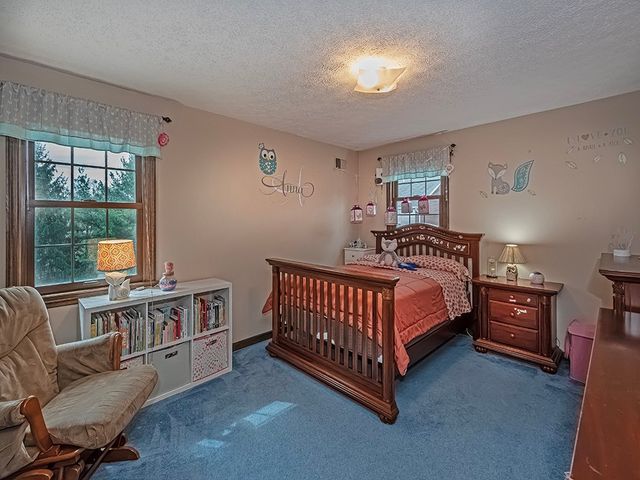 402 Dorseyville Rd, O'hara, PA 15215