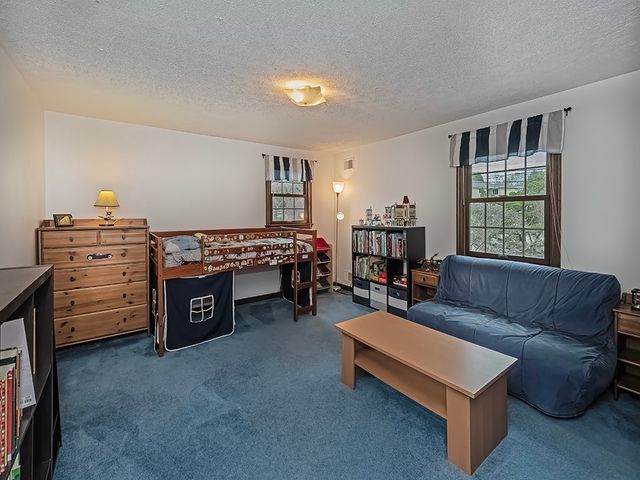 402 Dorseyville Rd, O'hara, PA 15215