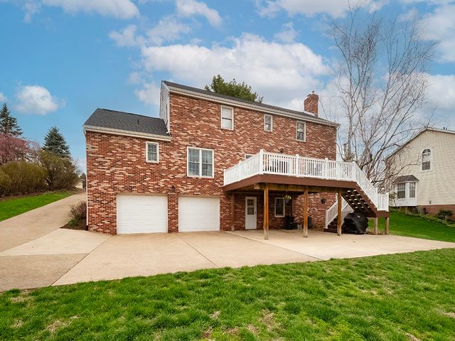 402 Dorseyville Rd, O'hara, PA 15215