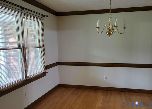 15520 Mount Air Ct, Hanover, VA 23192