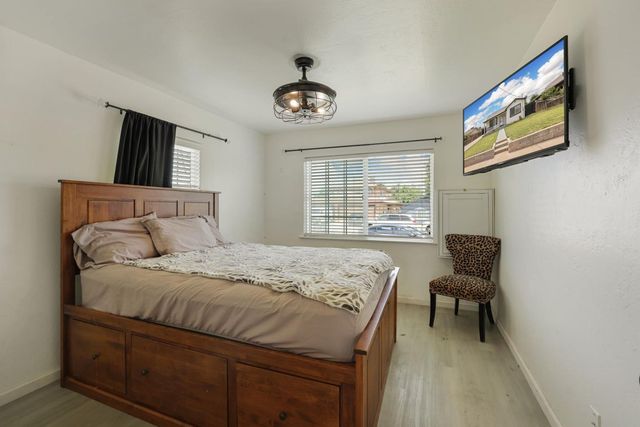 2660 Santa Fe St, Riverbank, CA 95367