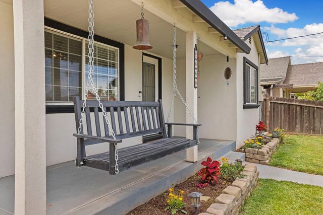 2660 Santa Fe St, Riverbank, CA 95367