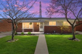 31036 Palomino Avenue, Warren, MI 48093