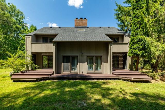 3447 River Pines Drive, Ann Arbor, MI 48103