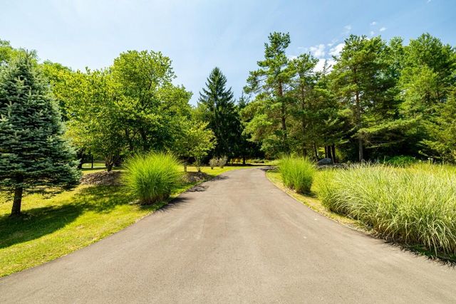3447 River Pines Drive, Ann Arbor, MI 48103