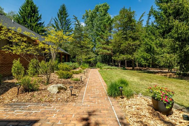 3447 River Pines Drive, Ann Arbor, MI 48103