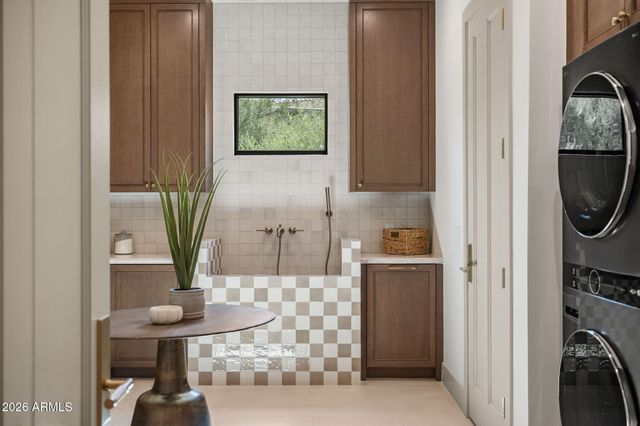 11285 E DESERT TROON Lane, Scottsdale, AZ 85255