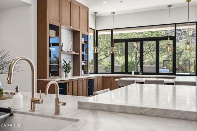 11285 E DESERT TROON Lane, Scottsdale, AZ 85255