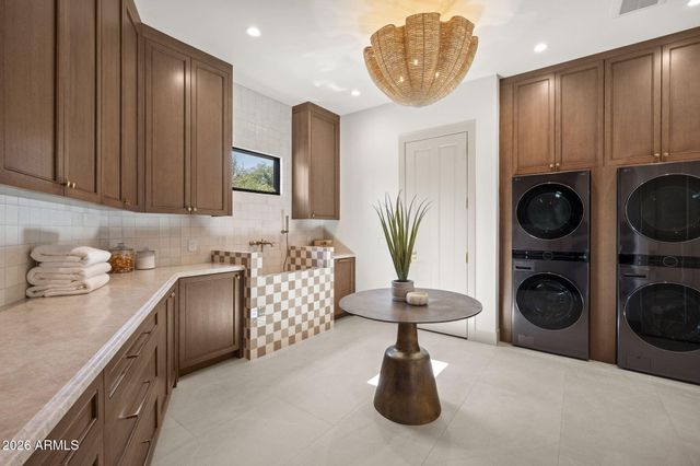 11285 E DESERT TROON Lane, Scottsdale, AZ 85255