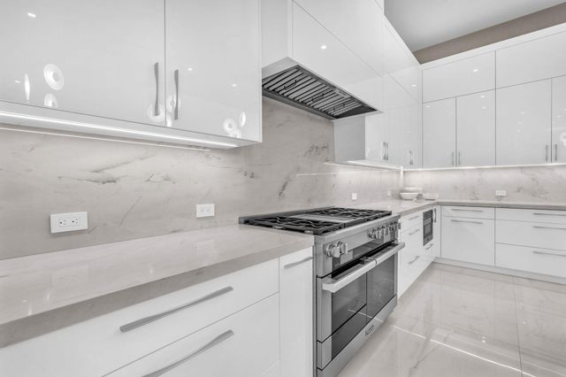 17787 Scarsdale Way, Boca Raton, FL 33496