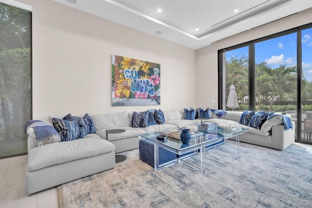 17787 Scarsdale Way, Boca Raton, FL 33496