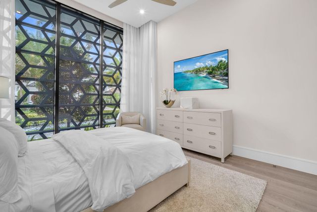 17787 Scarsdale Way, Boca Raton, FL 33496