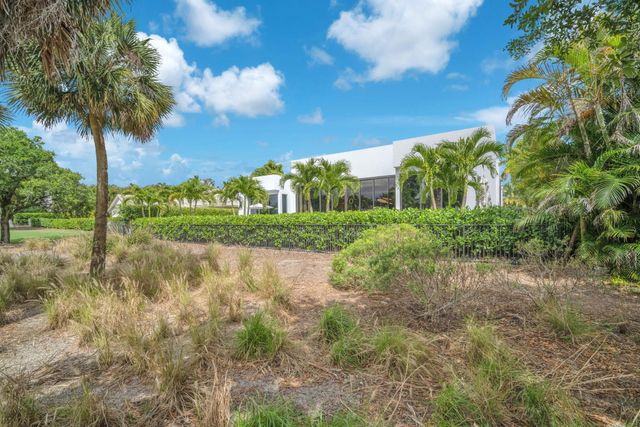 17787 Scarsdale Way, Boca Raton, FL 33496