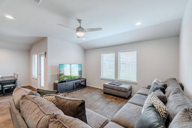 20399 Green Mountain Drive, New Caney, TX 77357