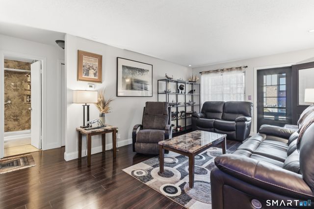 365 Mather Street APT 128, Hamden, CT 06514