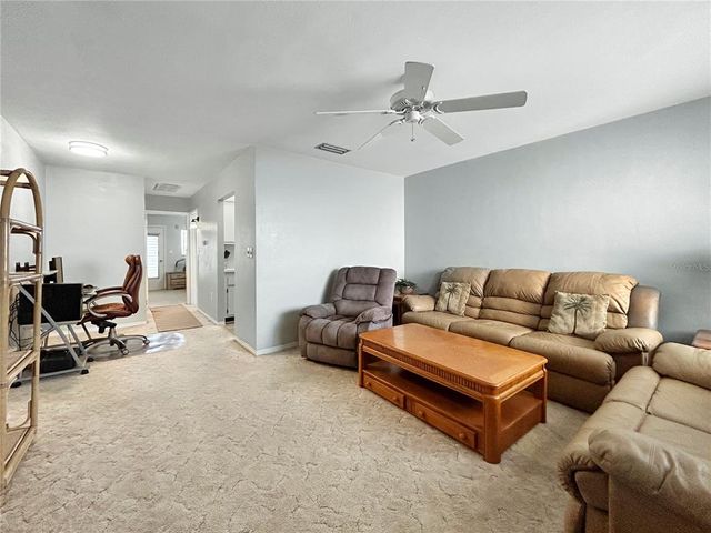 11251 80TH AVENUE 305, Seminole, FL 33772
