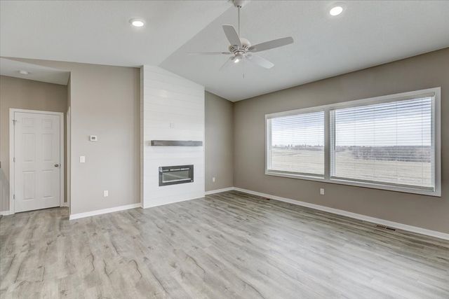 2002 Spaulding Lane, Grinnell, IA 50112