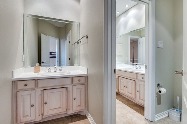 9253 Cape Royale Court, Fort Worth, TX 76179