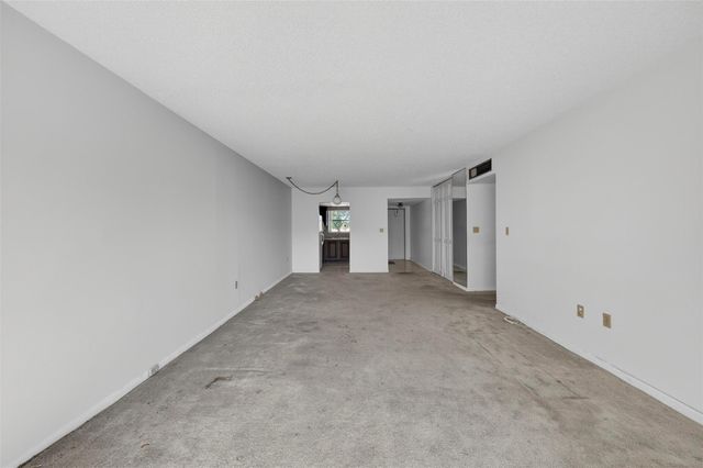 801 W Oakland Park Boulevard C16, Oakland Park, FL 33311