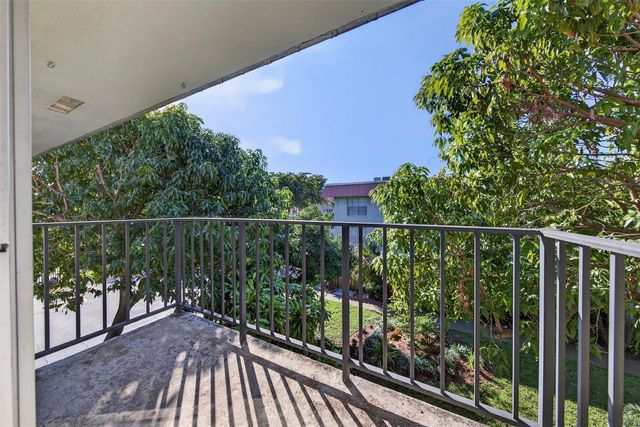 801 W Oakland Park Boulevard C16, Oakland Park, FL 33311