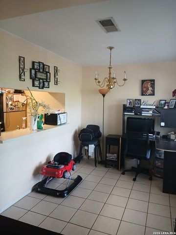 14343 Judson Rd Apt 102, San Antonio, TX 78233
