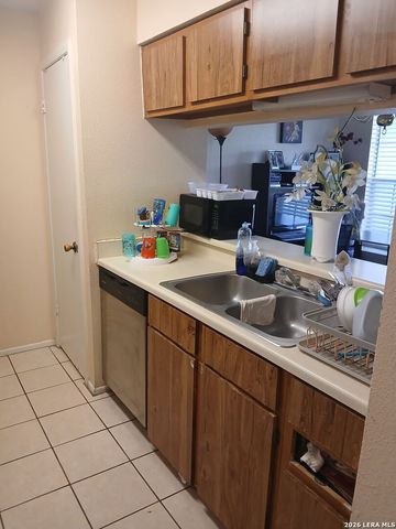 14343 Judson Rd Apt 102, San Antonio, TX 78233